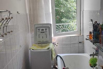 Garsonieră decomandată în Brâncoveanu