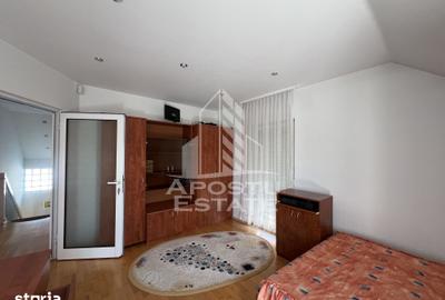 Casă cu 4 camere cu Teren 650 Mp în Steaua