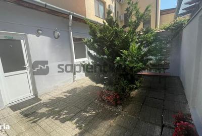 Casă cu 3 camere în Central