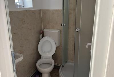 Casă cu 2 camere cu Teren 150 Mp în Central