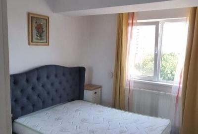 Apartament cu 2 camere decomandat în Berceni
