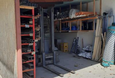 Casă cu 4 camere în Urleasca - 2