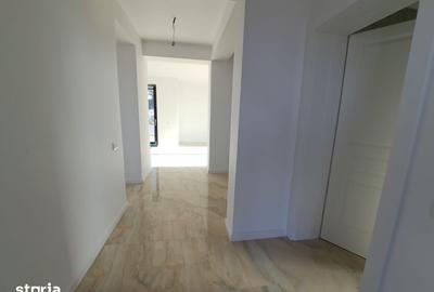 Casă cu 4 camere cu Teren 500 Mp în Bucium - 3