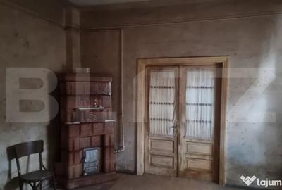 Casă cu 4 camere cu Teren 287 Mp în Lupeni - 6
