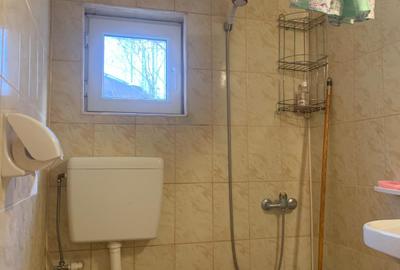 Casă cu 6 camere cu Teren 400 Mp în Central - 13