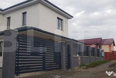 Casă cu 5 camere cu Teren 739 Mp în Apahida