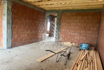 Duplex cu 4 camere cu Canalizare în Cornești - 4