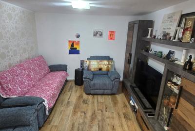 Casă cu 4 camere decomandat cu Teren 211 Mp în Brătianu