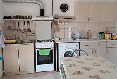 Casă cu 4 camere cu Teren 750 Mp în Chercea - 1