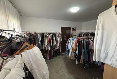 Spațiu comercial, de 60 mp, în Central - 4