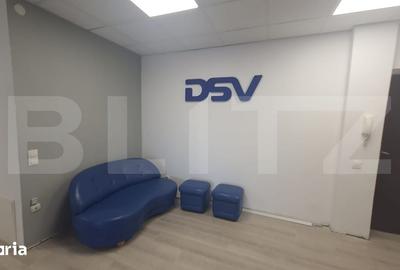 Spațiu comercial, de 120 mp, în Central - 3