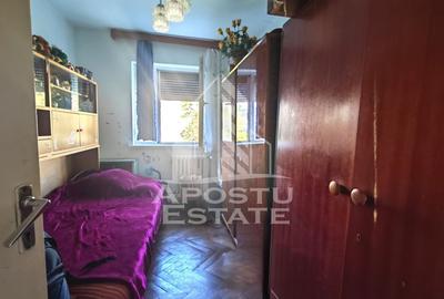 Apartament cu 4 camere în Circumvalațiunii