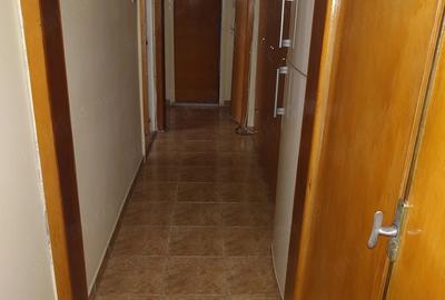 Apartament cu 3 camere decomandat în Popa Șapcă - 1