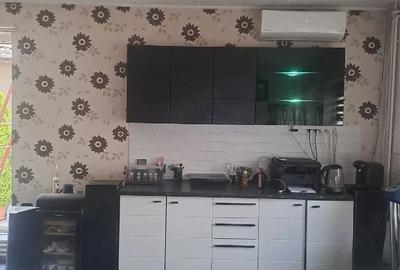 Spațiu comercial, de 28 mp, în Iosia