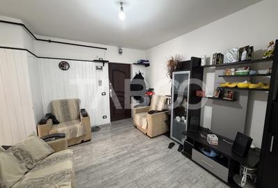 Apartament cu 3 camere decomandat, mobilat în Făgăraș - 1