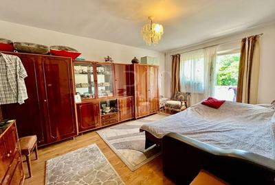 Apartament cu 2 camere decomandat în Plopilor - 2