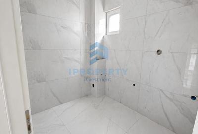 Casă cu 4 camere cu Teren 230 Mp în Central