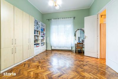 Apartament cu 4 camere în Central - 11