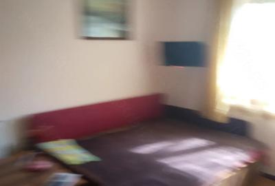 Casă cu Teren 50 Mp în Central