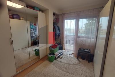 Casă cu 4 camere în Olteni - 16