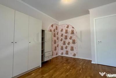 Casă cu 5 camere cu Teren 200 Mp în Pipera