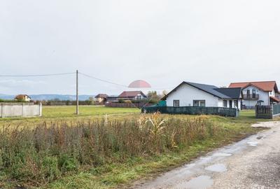 Teren Construcții intravilan de 438 mp, în Bod