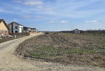 Teren de 400 mp, în Potoceni - 2