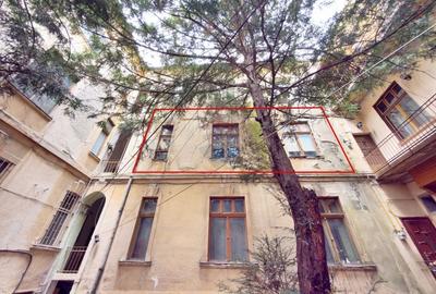 Apartament cu 3 camere semidecomandat în Central - 1