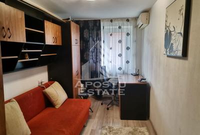Garsonieră nedecomandată, mobilată în Complex Studențesc