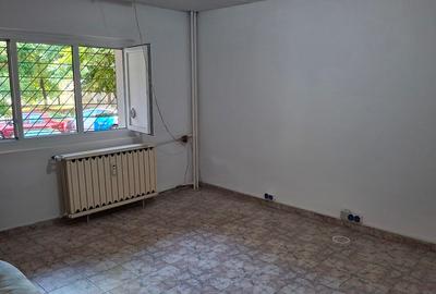 Garsonieră decomandată în Sebastian - 5