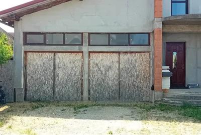 Spațiu comercial, de 50 mp, în Nufărul