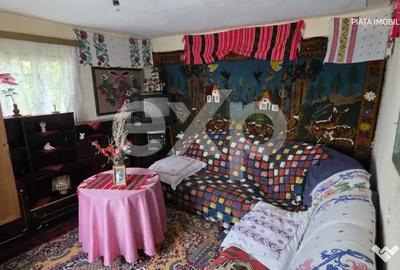Casă cu 5 camere cu Teren 4489 Mp în Râu Alb de Jos