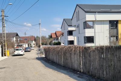 Teren intravilan de 348 mp, în Trivale