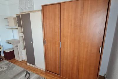 Garsonieră decomandată în Central - 5