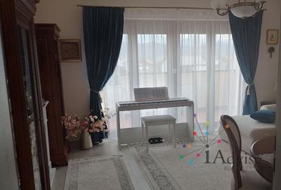 Penthouse cu 3 camere decomandat, mobilat în Cristian - 2