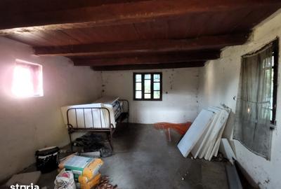 Casă cu 3 camere cu Teren 1356 Mp în Sâmbăta - 5