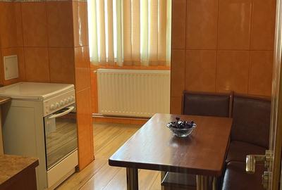 Apartament cu 3 camere decomandat în Central - 7