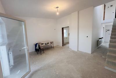 Duplex cu 4 camere cu Teren 295 Mp în Domnești - 11