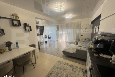 Apartament cu 3 camere decomandat în Nicolina
