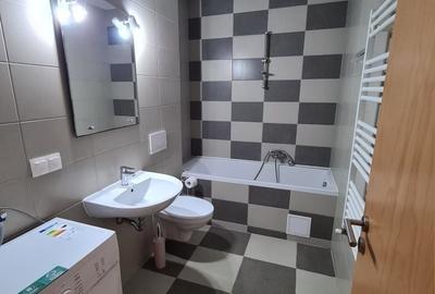 Apartament cu 2 camere decomandat în Avantgarden