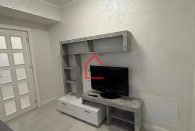 Apartament cu 2 camere semidecomandat în Filiași
