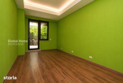 Apartament cu 3 camere semidecomandat în Aviației