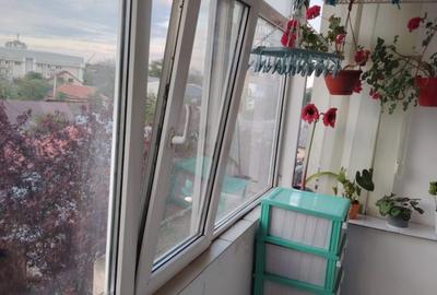 Apartament cu 2 camere decomandat în 1 Decembrie - 5