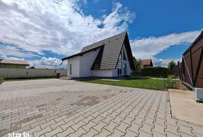 Casă cu 3 camere cu Teren 105 Mp în Central