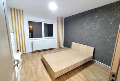 Apartament cu 3 camere decomandat, mobilat în Anda