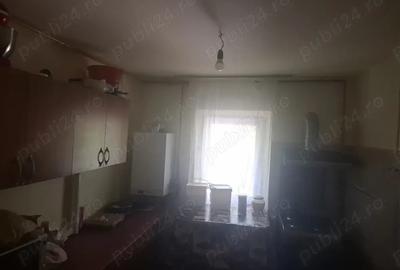 Apartament cu 3 camere semidecomandat în Central - 9