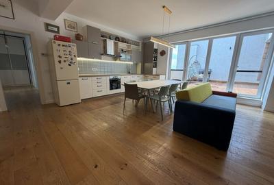 Apartament cu 3 camere în Centru Civic - 8
