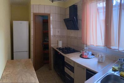 Apartament cu 2 camere decomandat în Eroii Revoluției - 3