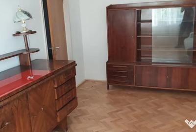 Apartament cu 2 camere semidecomandat în Bucureștii Noi