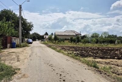 Teren Construcții intravilan de 2300 mp, în Sud-Vest